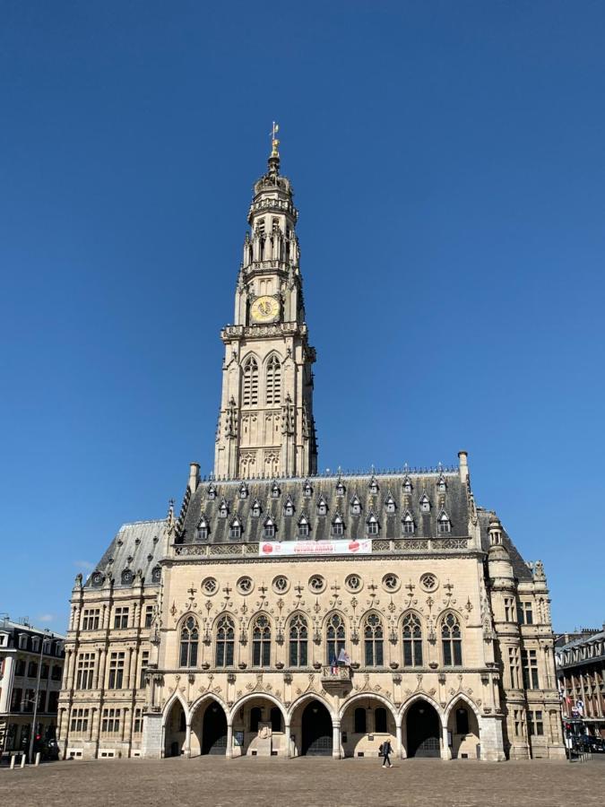 Apartmán Au Pied Du Beffroy Arras Exteriér fotografie